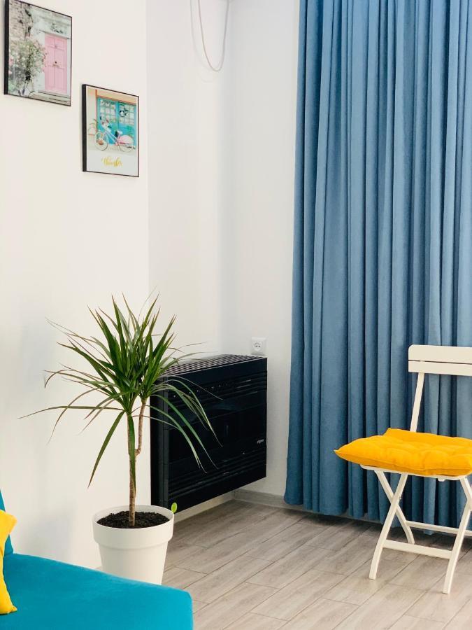 Sweet Apartment In Kutaisi Dış mekan fotoğraf